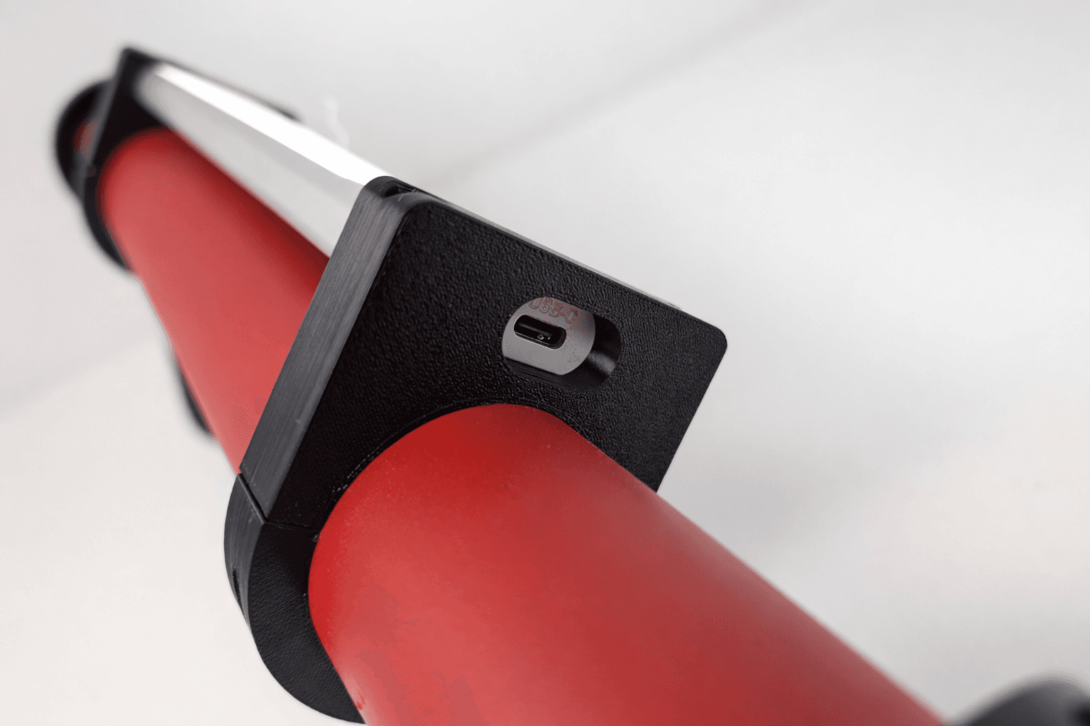 Roll Bar Mounted LED Light thumbnail 3